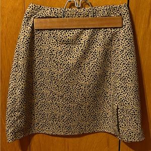 Women’s Skirt